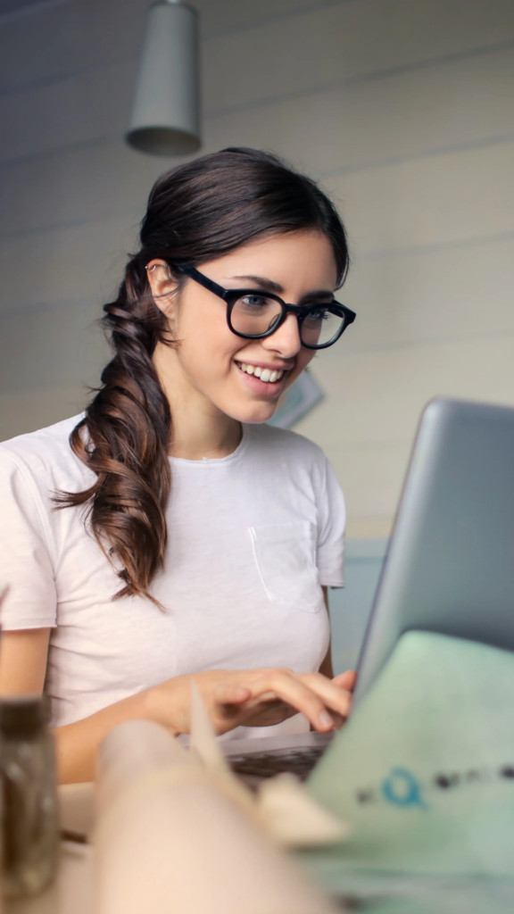 cursos gratuitos UNEB - webstory